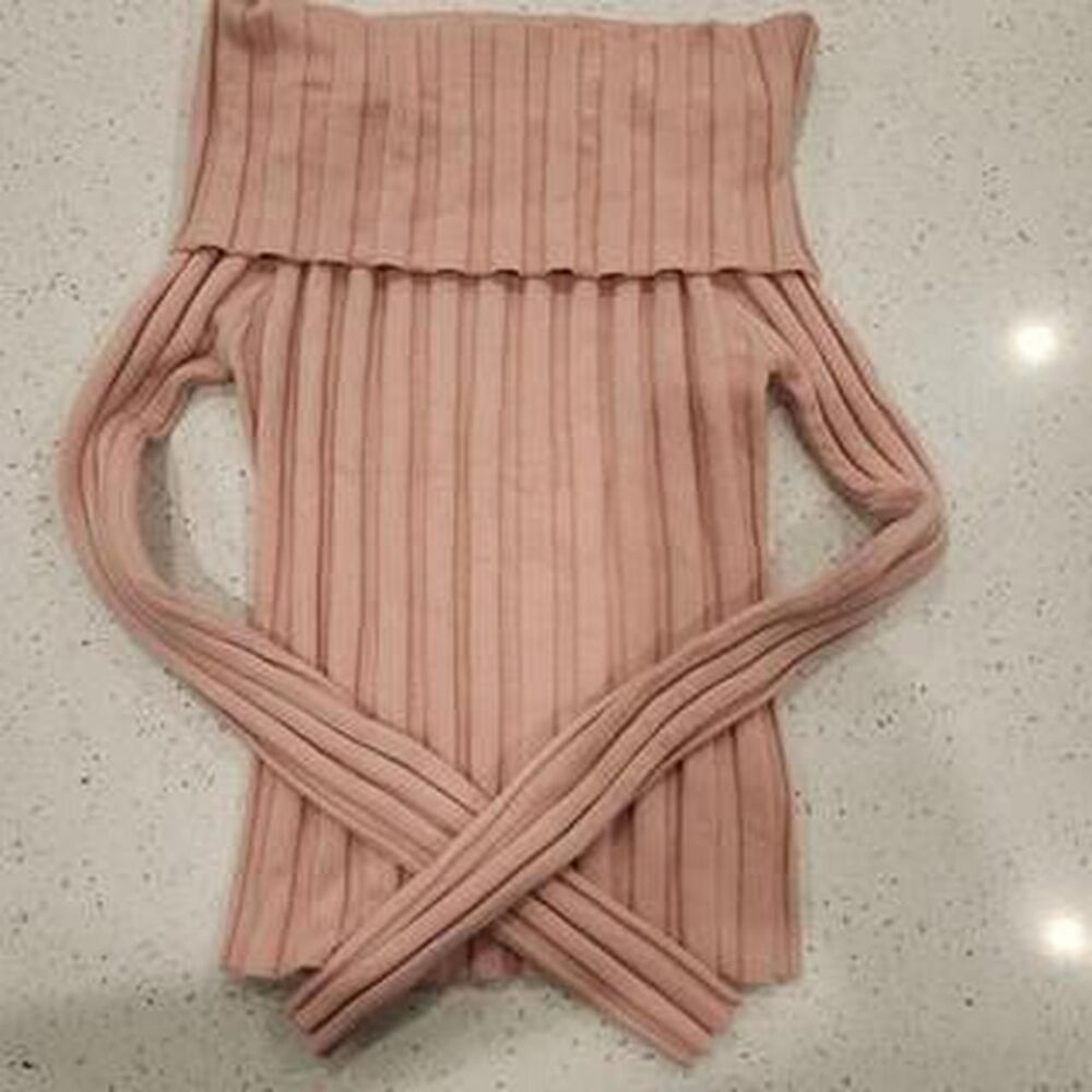 Emerson Lang Pink Ribbed Off-the-Shoulder size Medium Soft Girl Aesthetic